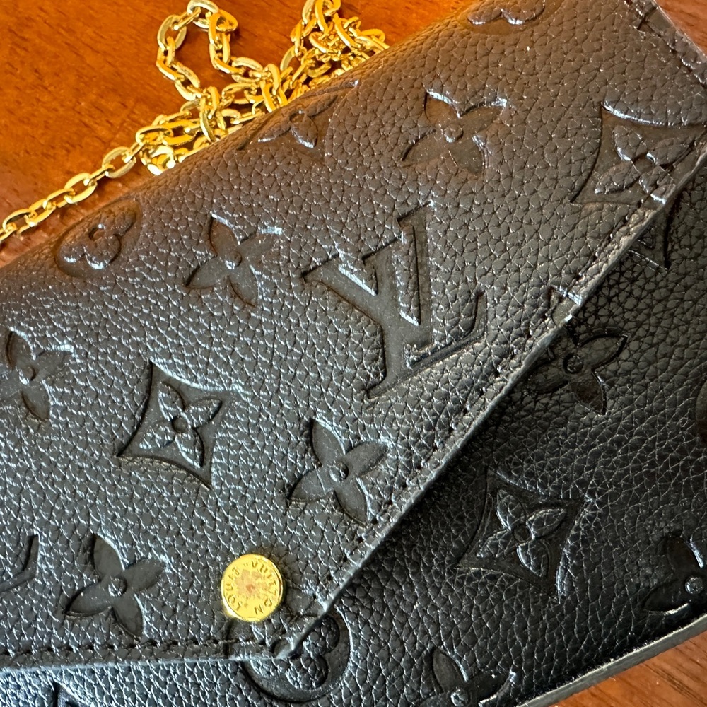 Official Louis Vuitton Black Clutch with Gold Chain and Wallet! ✨